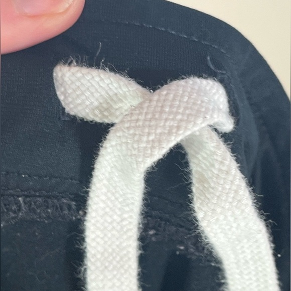 Nike Black Knit Sweatpants with Drawstring and Side Stripe Size Medium Flare Leg - Picture 5 of 8